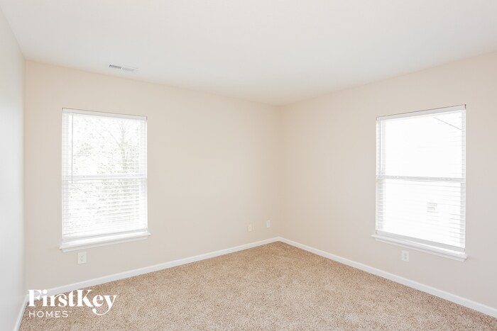 Building Photo - 5815 Bluestem Ct