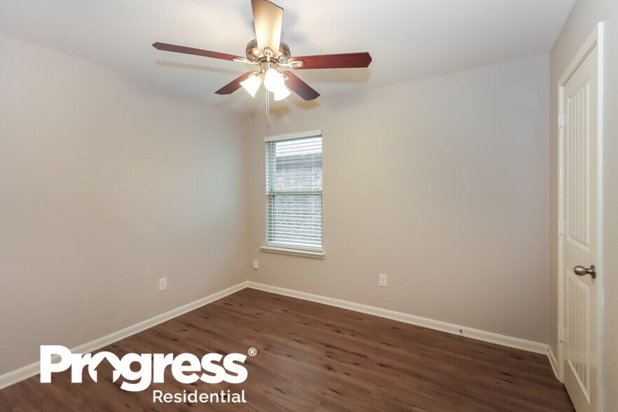 Building Photo - 1958 Bravos Manor Ln