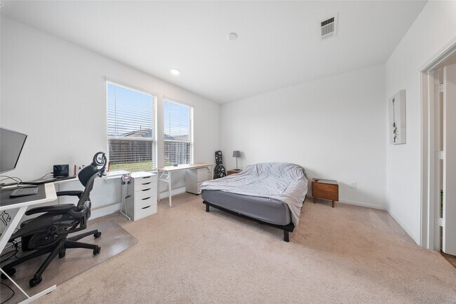 Building Photo - 21126 Coral Blossom Ln