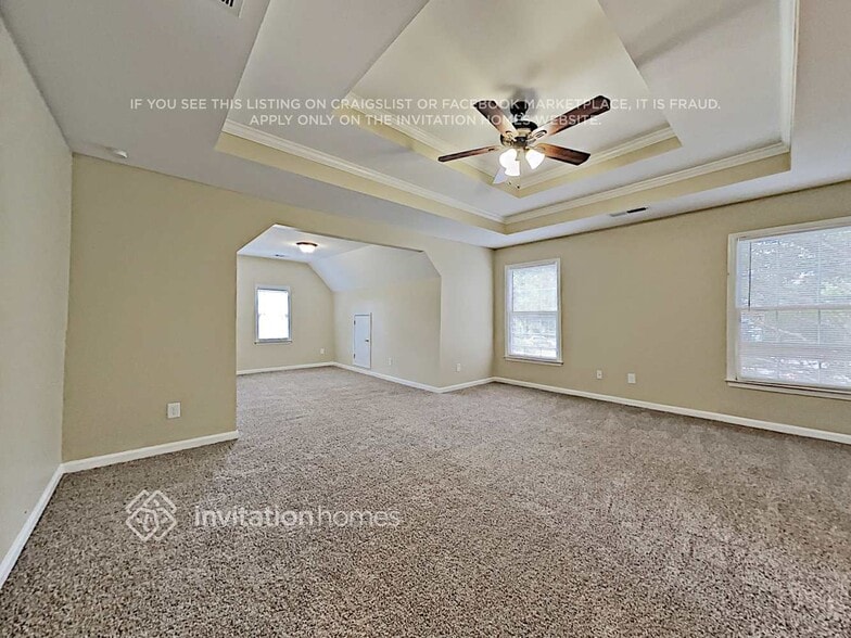 Building Photo - 515 Weatherstone Ct