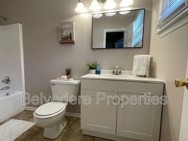 Building Photo - 3607 McCuiston Rd