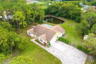 Building Photo - 13460 71st Pl N