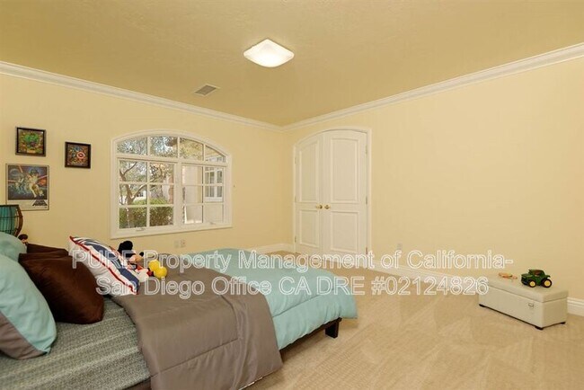 Building Photo - 5695 Rutgers Rd