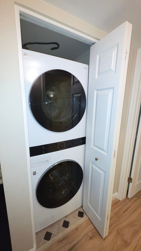 Building Photo - 2834 S Ext Rd