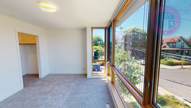 Building Photo - gre8437