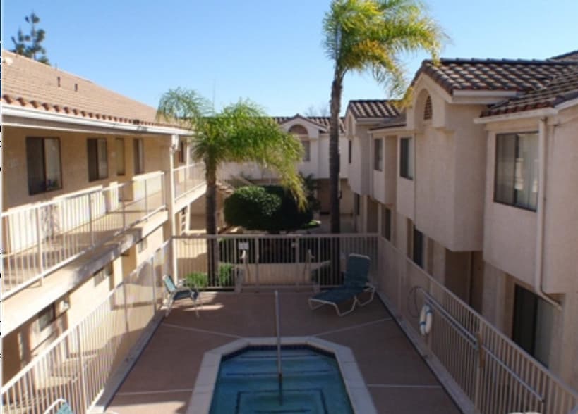 Building Photo - The Villas at Anaheim
