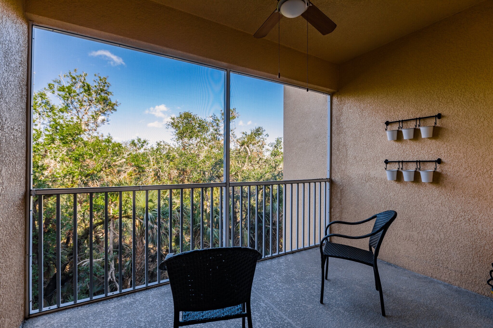 Private lanai overlooks preserve - 8331 Whiskey Preserve Cir