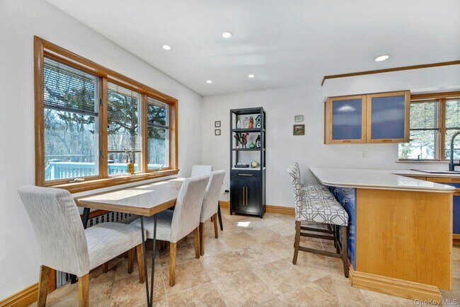 Building Photo - 2905 Private Rd