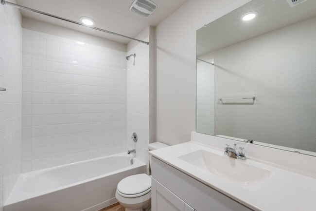 Building Photo - 4 BR + OFFICE / 3 BA in Seguin - 2042 SF One-Story Home - Arroyo Ranch!