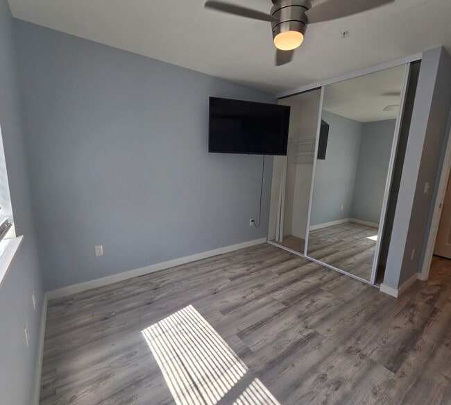 Building Photo - Unfurnished 3/2 Kamalani Condo