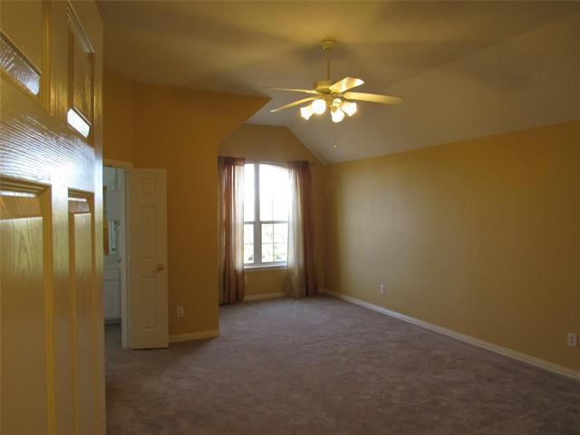 Building Photo - 1023 Candlewood Tr