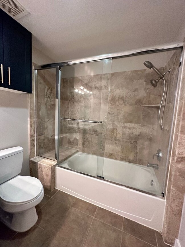 Building Photo - Downtown Long Beach - West Ocean - 1 Bedroom - Stunning Ocean Views - Gorgeous!!!!!!