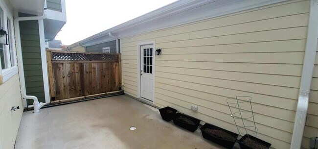 Building Photo - 5757 Richards Valley Rd
