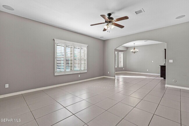 Building Photo - 3129 Spring Willow