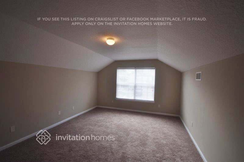 Building Photo - 1620 Merroway Ln