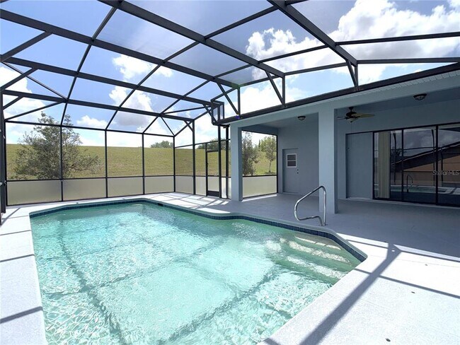 Building Photo - 448 Coventry Rd