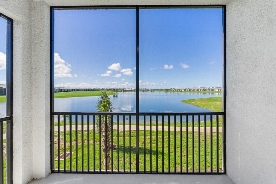 Building Photo - 43977 Boardwalk Loop