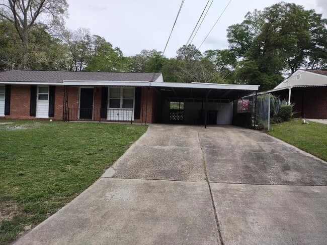 Building Photo - 4707 Wellborn Dr