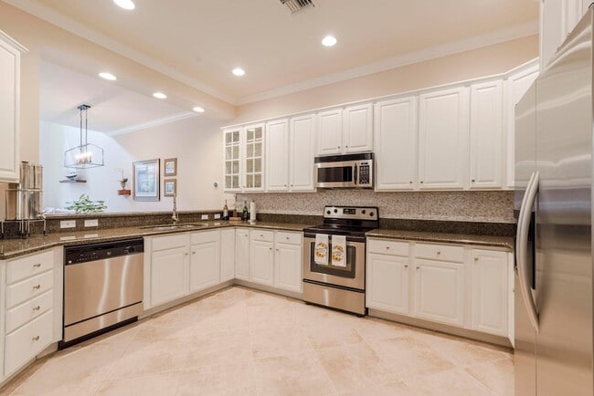 Building Photo - 106 Renaissance Dr