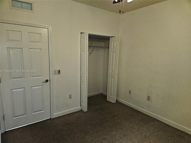 Building Photo - 290 NW 109th Ave