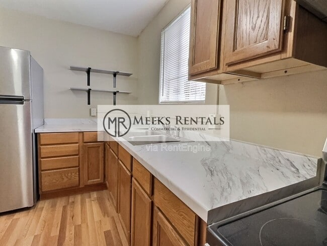 Building Photo - 944 Florida St