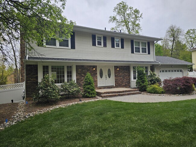 Building Photo - 79 S Powder Mill Rd