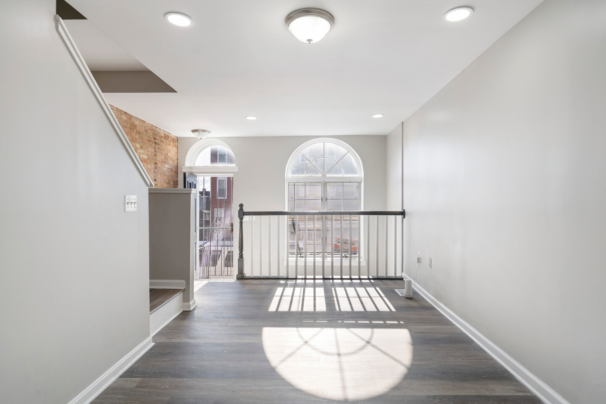 Building Photo - 1512 E Lafayette Ave