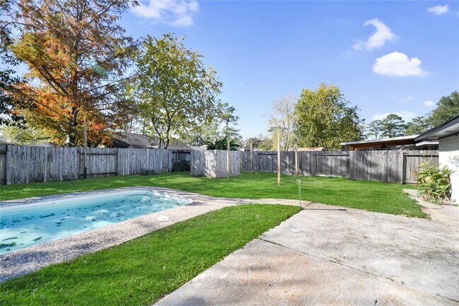 Building Photo - 7703 Mosewood St