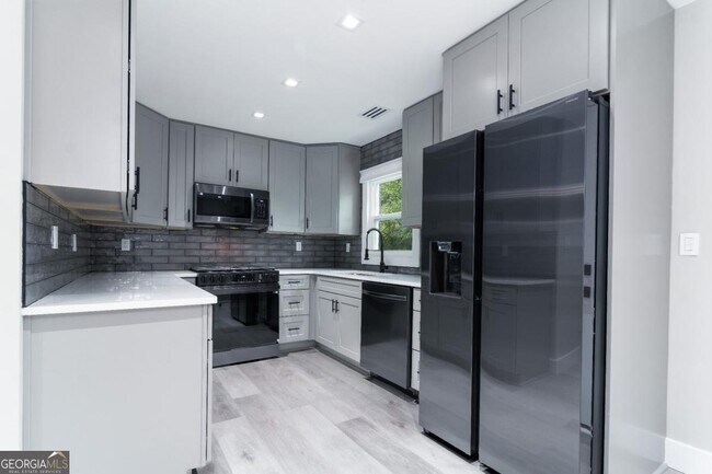 Building Photo - 109 Appleton Blvd