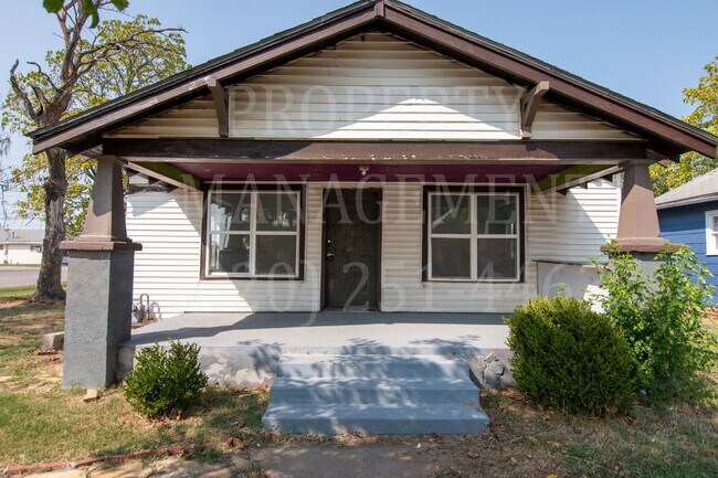 Building Photo - Charming 2-Bedroom 1-Bath Home in Coffeyville