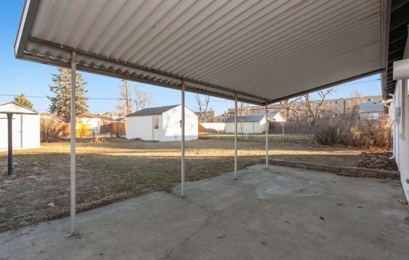 Building Photo - 1620 Nome St