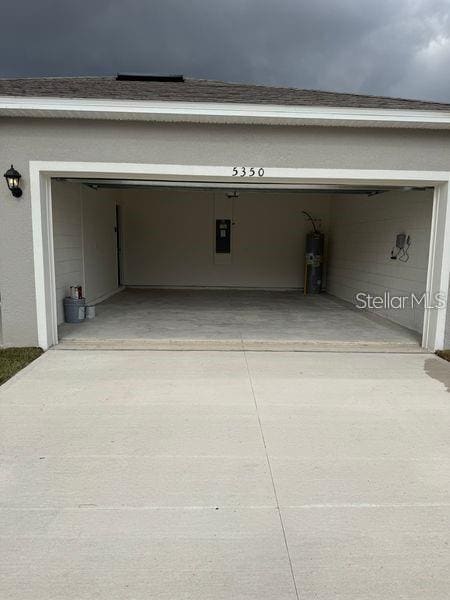 Building Photo - 5350 Hayloft Dr