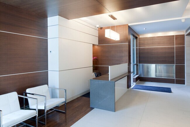 Building Photo - 163 Washington Ave