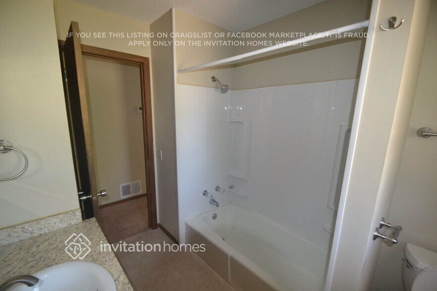 Building Photo - 8617 50th Ave N