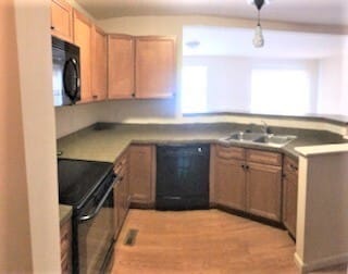 Building Photo - 7874 Manada Ct