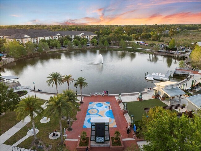 Building Photo - 850 TETBURY Lp