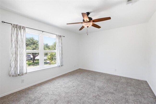 Building Photo - 1314 Chalk Ln