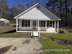 Building Photo - 55 Knob Cir