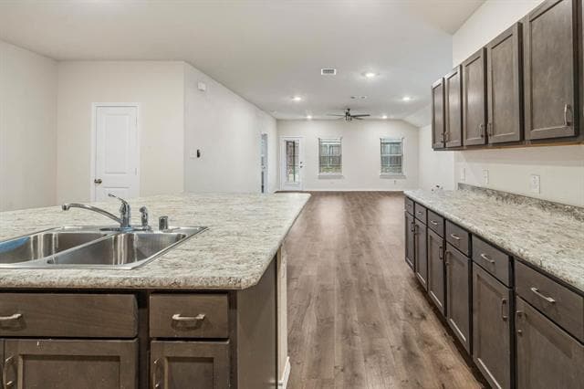 Building Photo - 2120 Tulipwood Dr