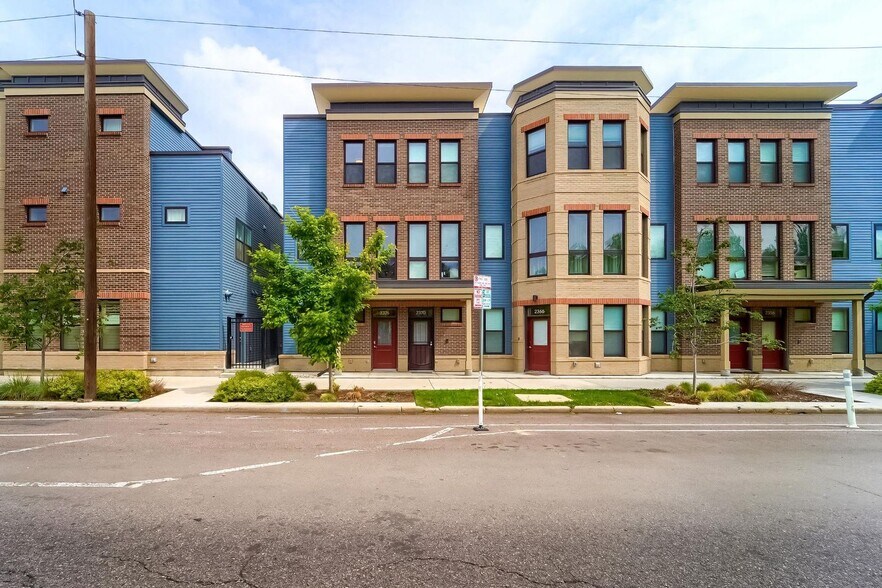 Building Photo - 2376 Stout St