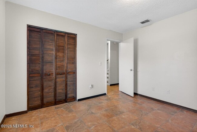 Building Photo - 4482 Melissa Ct W