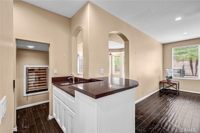Building Photo - 27131 S Ridge Dr