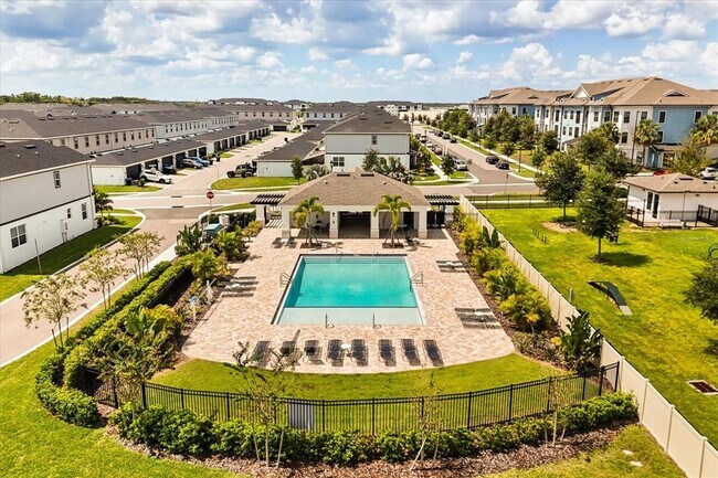 Building Photo - 15351 Burgtheater Dr