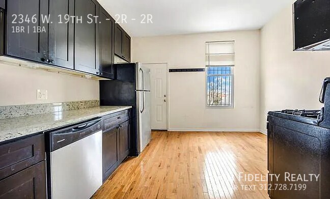 Building Photo - 2346 W 19th St