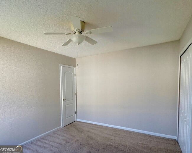 Building Photo - 312 Chinquapin Dr