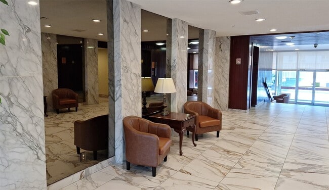 Building Photo - 7510 Hornwood Dr