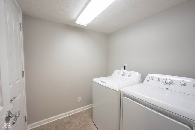 Building Photo - 12780 Tamworth Dr