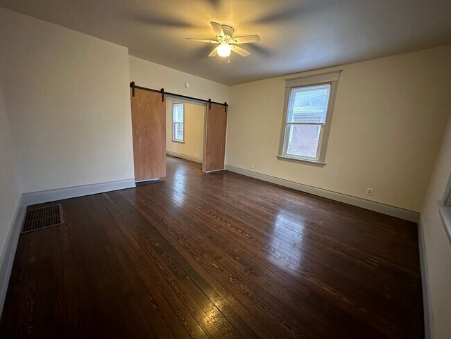 Building Photo - Cozy Duplex in Cheviot