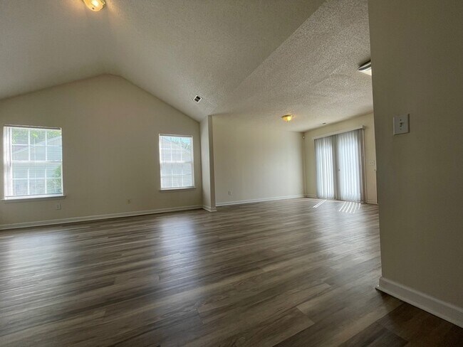 Building Photo - 6228 Sid Crane Dr