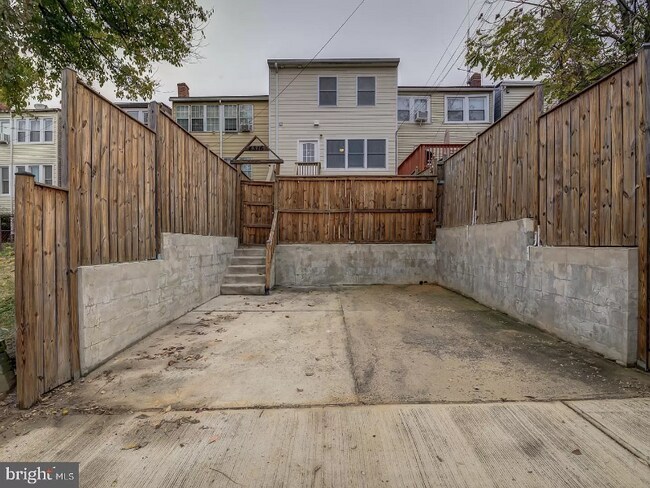 Building Photo - 4316 4th St NW